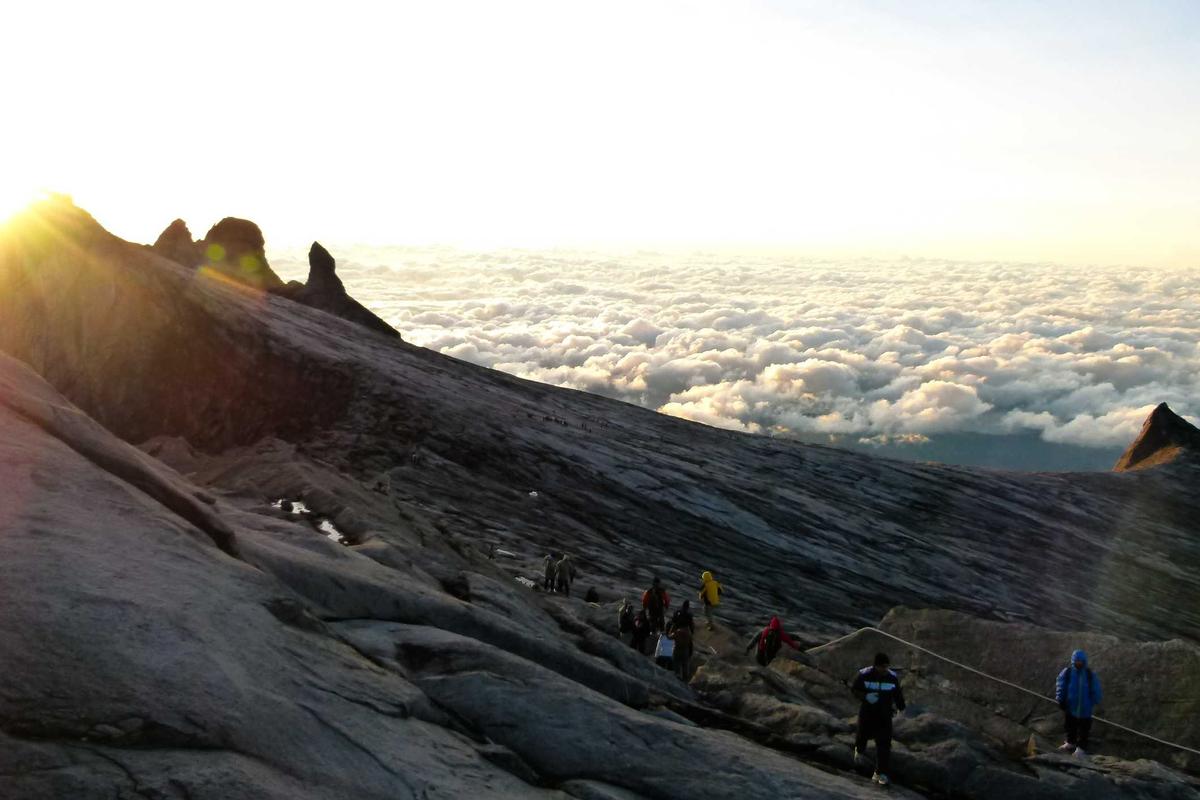 Travel + Leisure Co. Gandeng Swiss German University Perkuat Standar Kompetensi Pariwisata